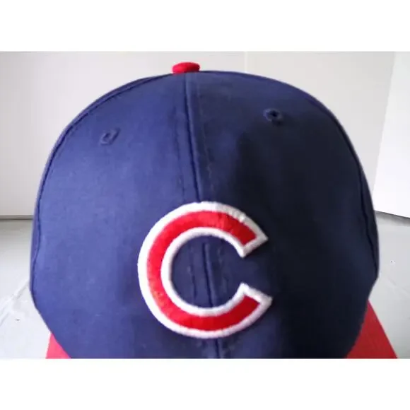 Chicago Cubs Blue and Red With The Classic "C" Embroidered Logo Snapback Cap - Picture 6 of 11